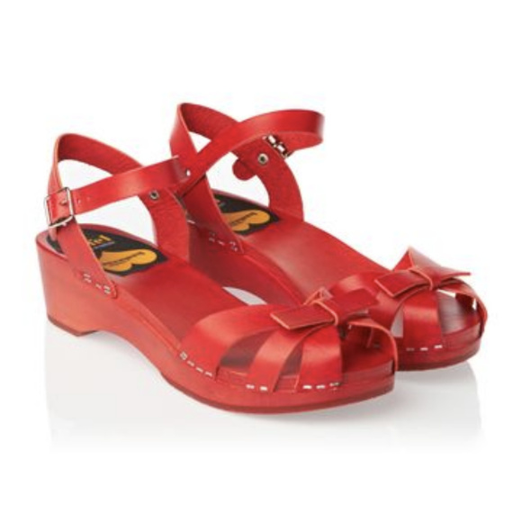 Swedish Hasbeens Shoes - NWT Swedish Hasbeens Peep Toe High Platform Sandal